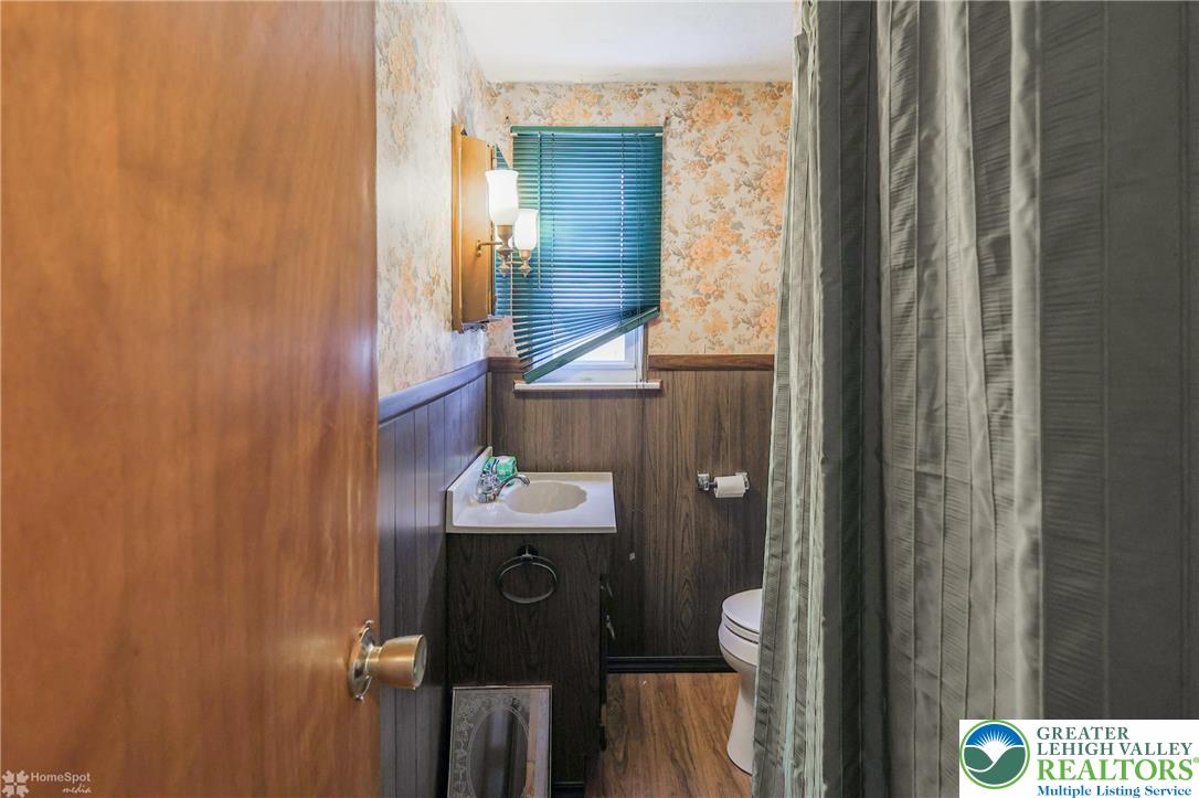 1336 Greenview Drive Bethlehem, PA 18018 - Photo 23 of 58