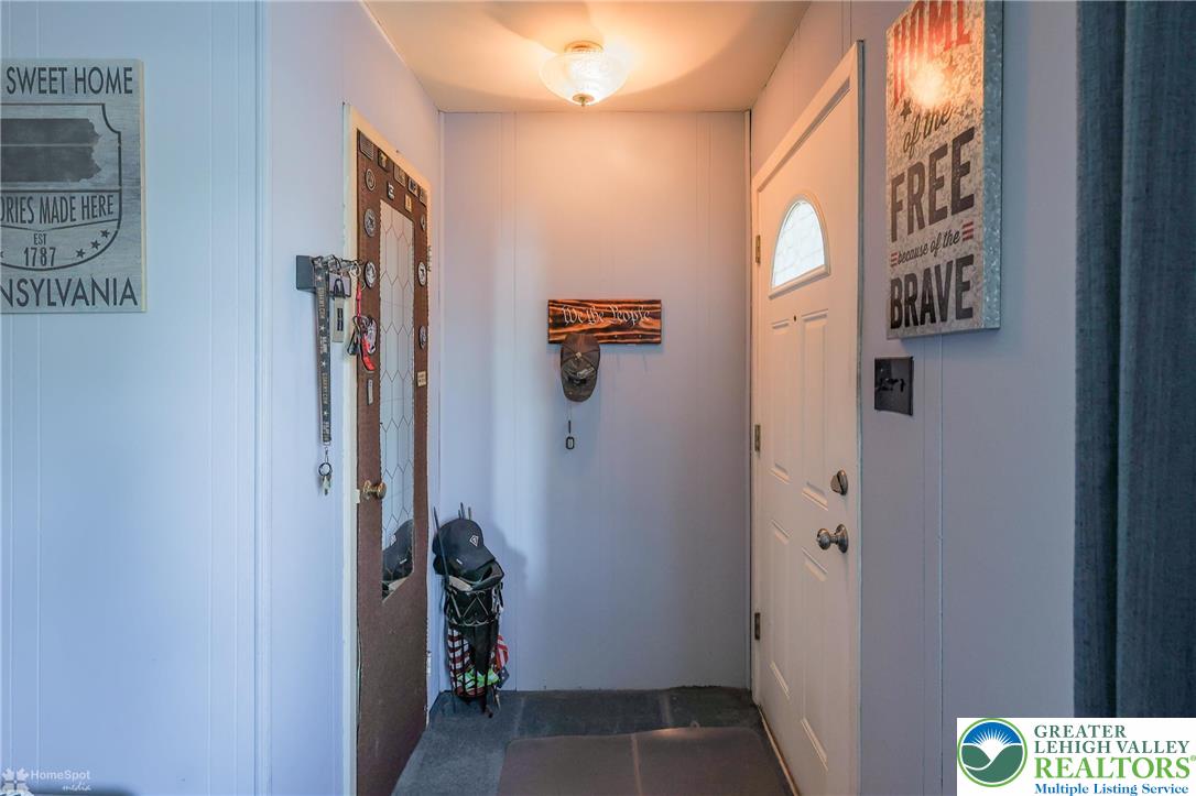 1336 Greenview Drive Bethlehem, PA 18018 - Photo 6 of 58 a view of a hallway with a elevator