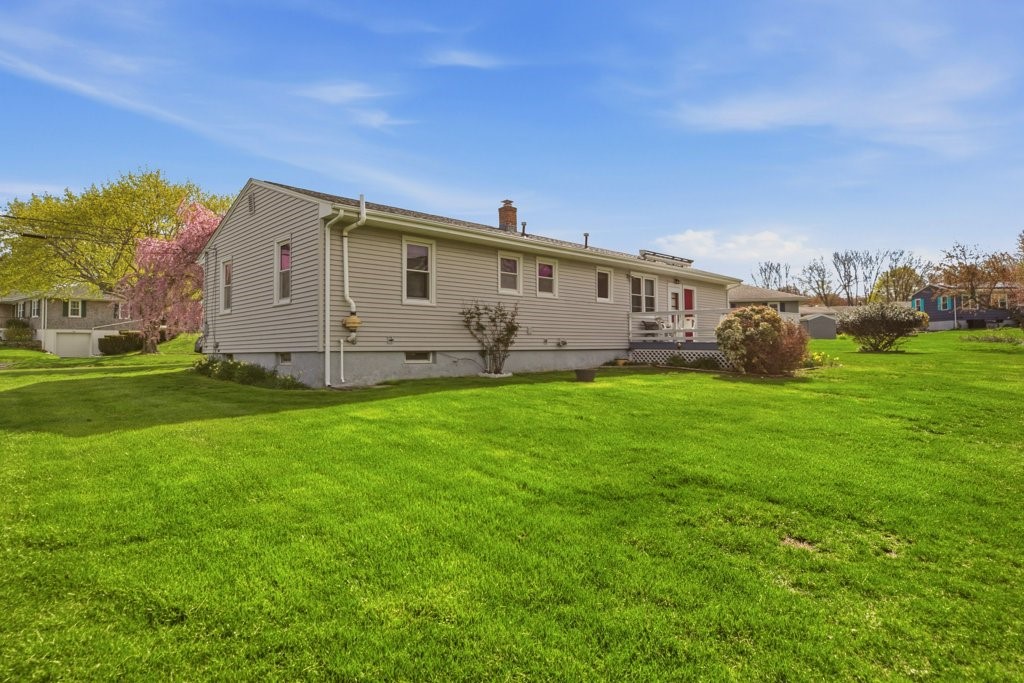 58 Redwood Road Portsmouth, RI 02871 - Photo 30 of 31