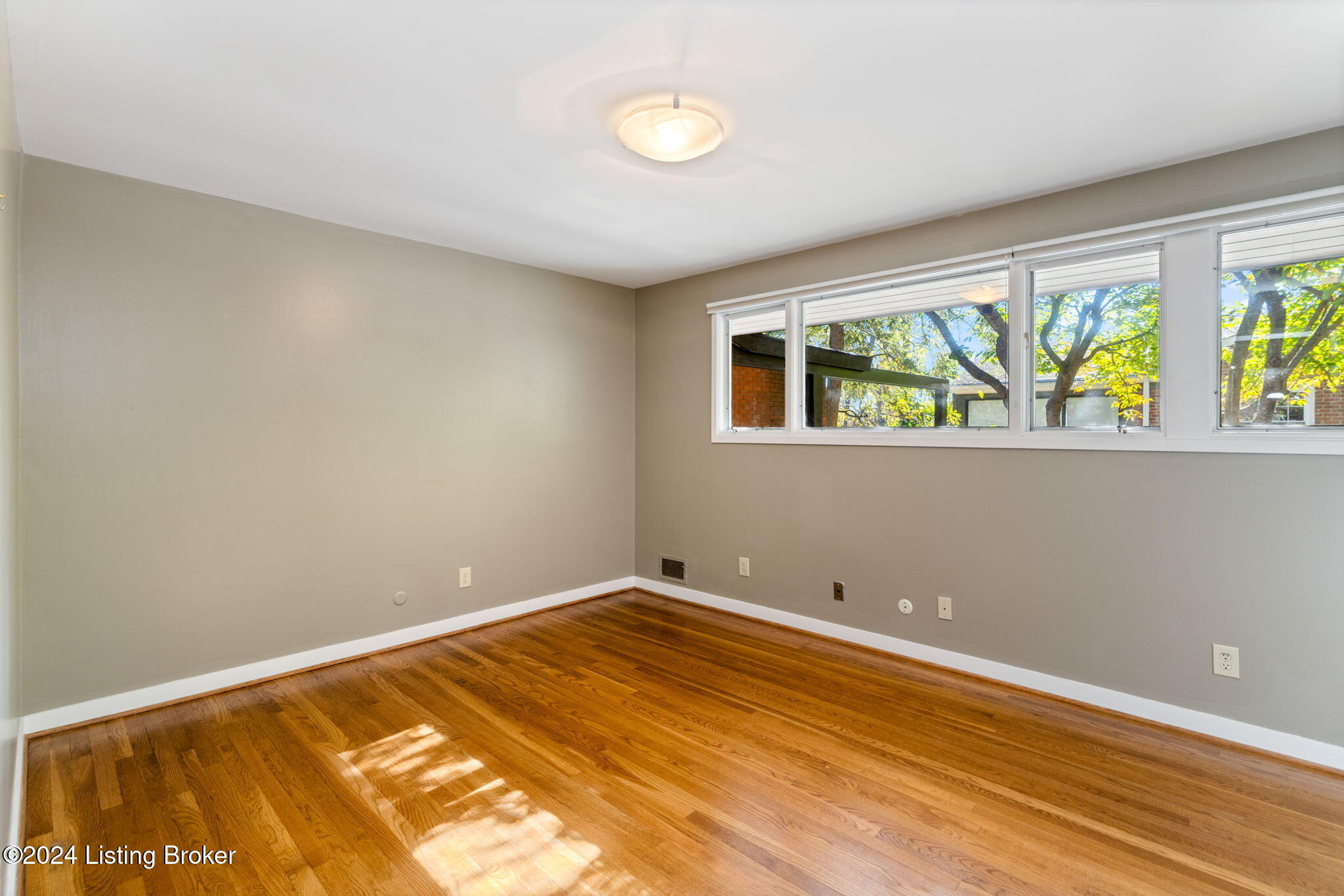 2501 Tuckaho Road Louisville, KY 40207 - Photo 61 of 79 2501 Tuckaho Rd-82