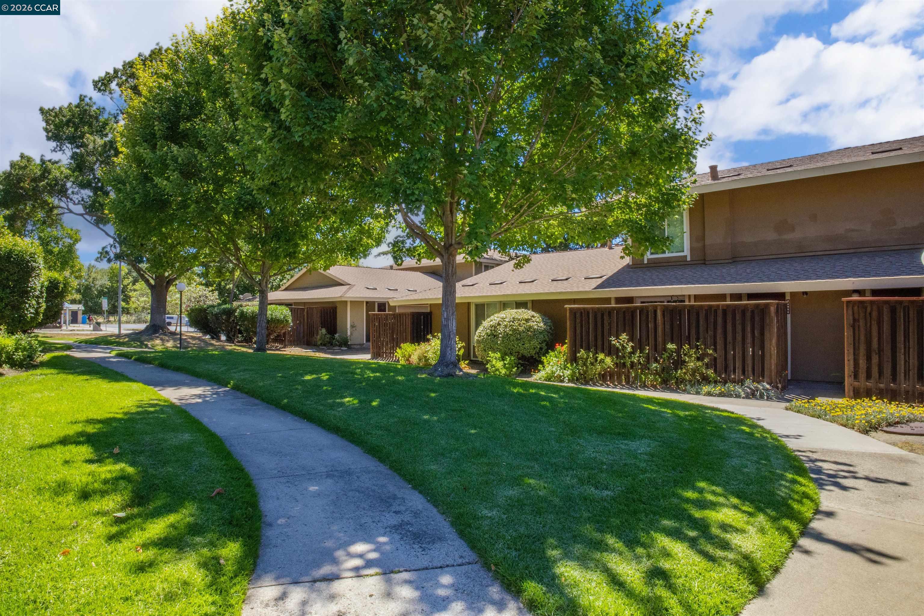 2097 Olivera Road, Unit D Concord, CA 94520 - Photo 23 of 28