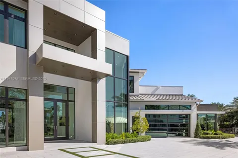 $22,500,000 | 51 Isla Bahia Drive, Fort Lauderdale, FL 33316