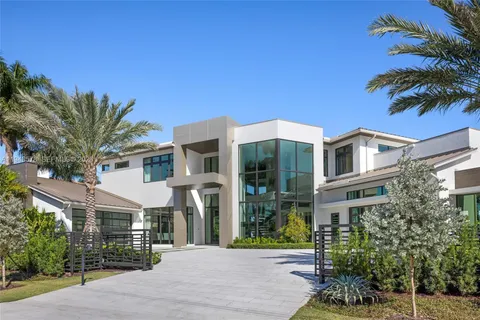 $22,500,000 | 51 Isla Bahia Drive, Fort Lauderdale, FL 33316