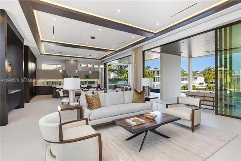 $22,500,000 | 51 Isla Bahia Drive, Fort Lauderdale, FL 33316