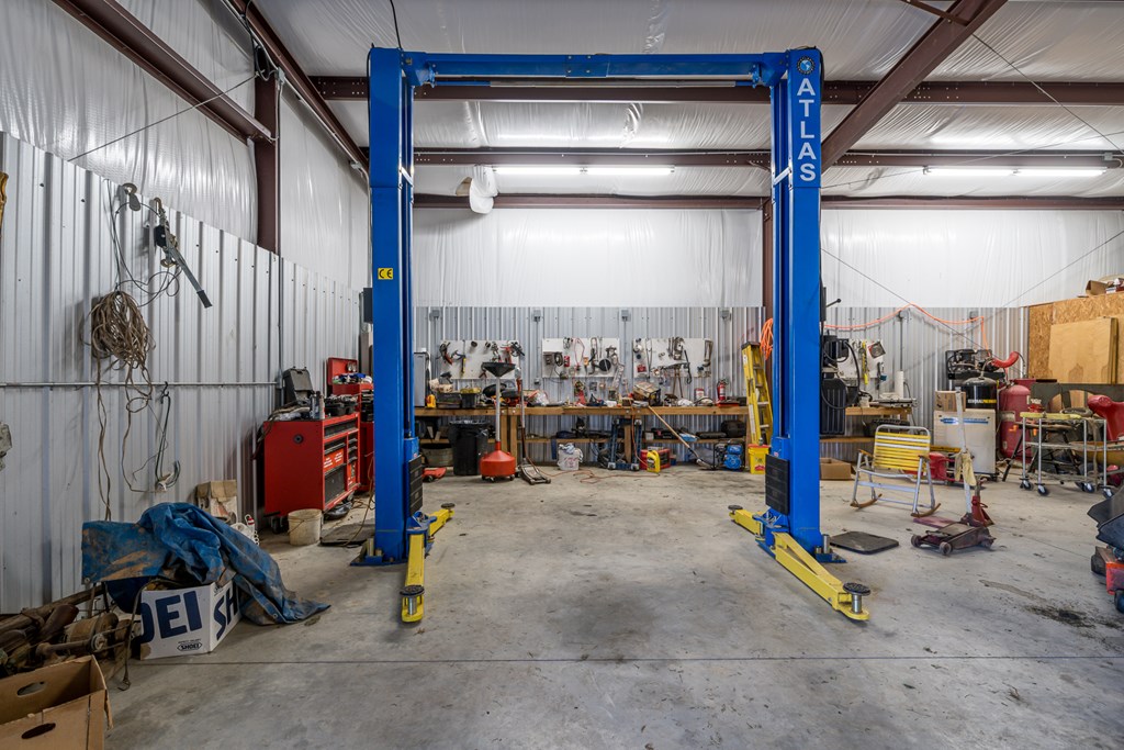 336 Old Skeenah Gap Road Suches, GA 30572 - Photo 43 of 81 a view of a room with gym equipment