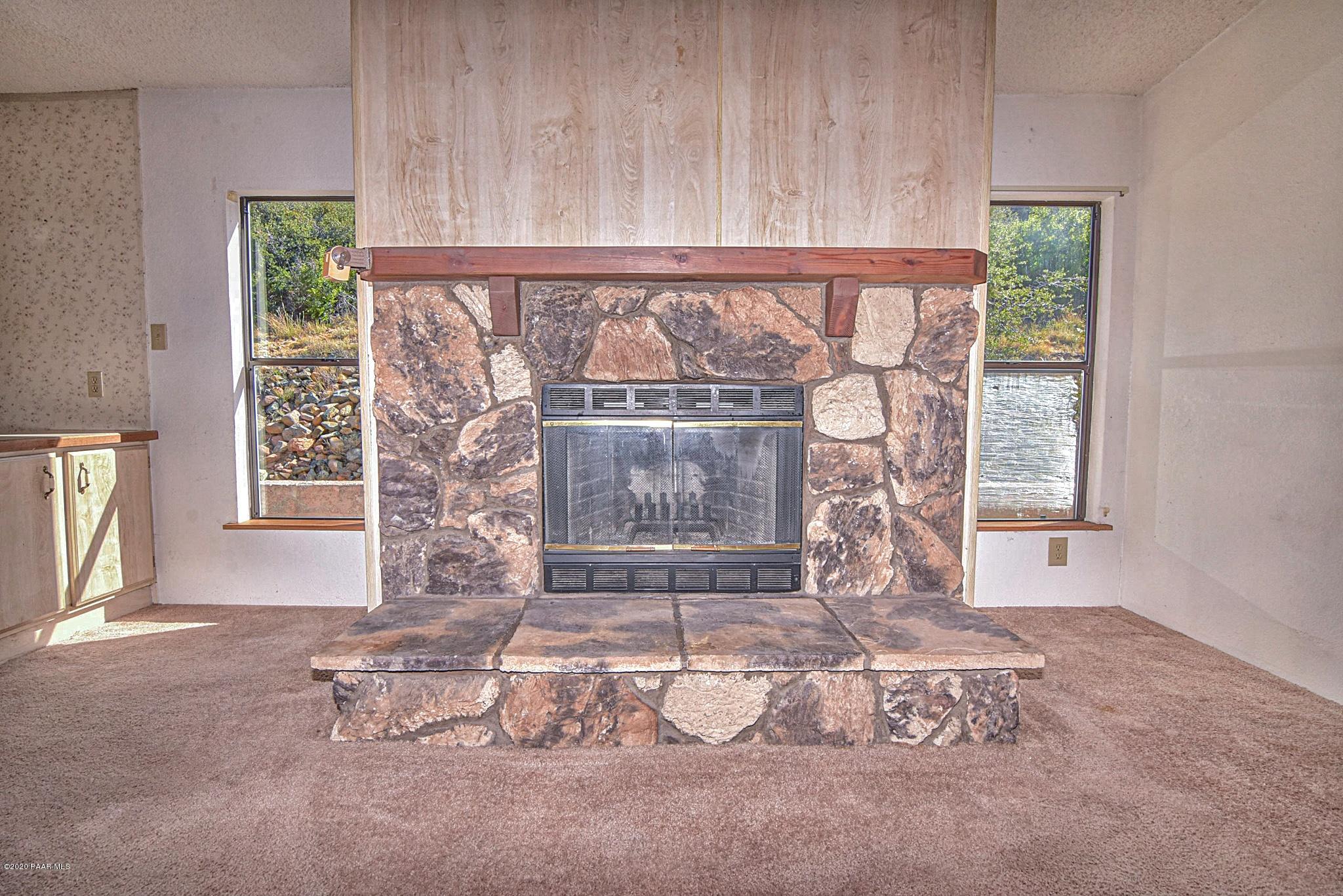 2179 Hillside Loop Road Prescott, AZ 86301 - Photo 15 of 29 15