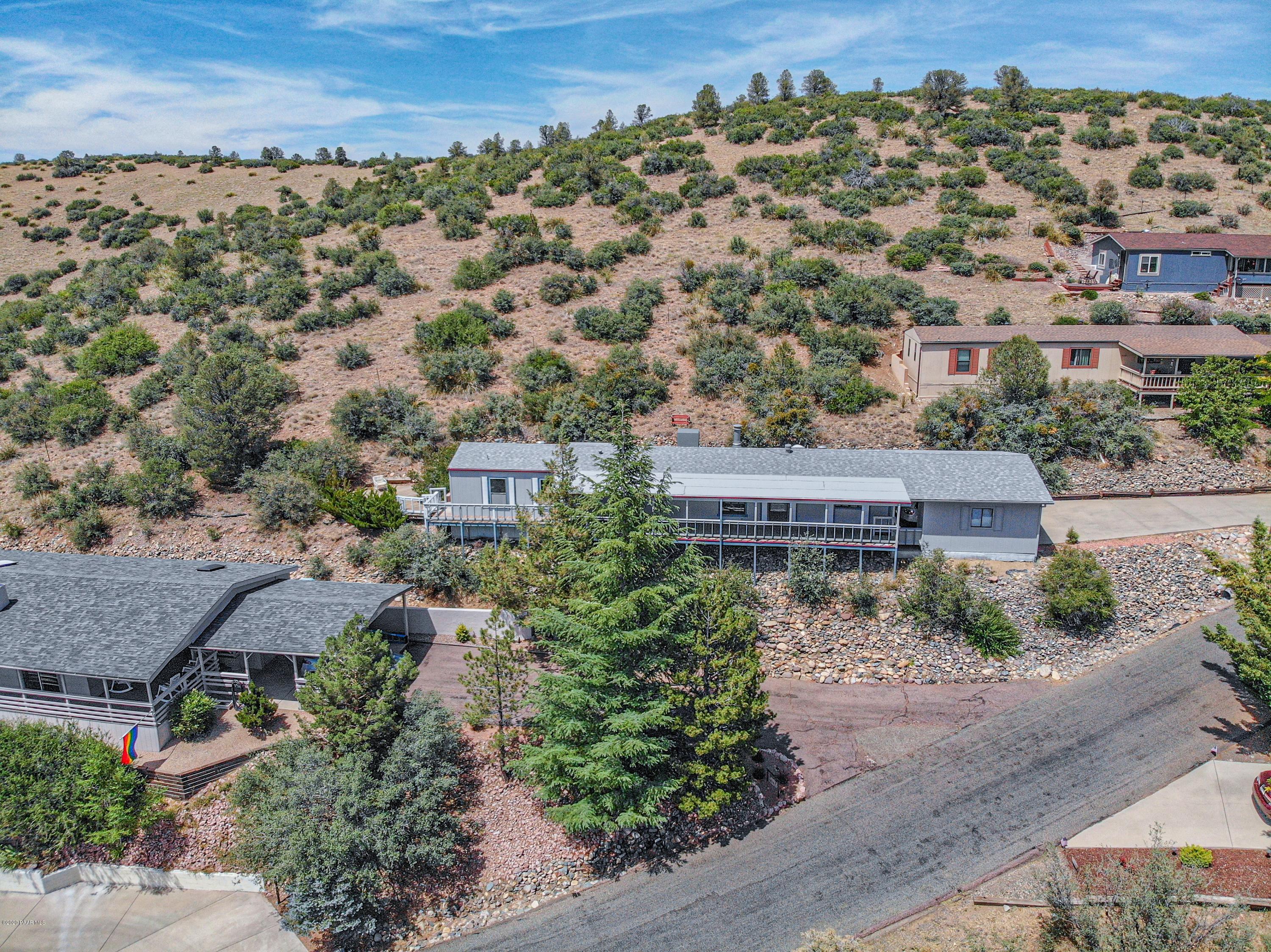 2179 Hillside Loop Road Prescott, AZ 86301 - Photo 4 of 29 3