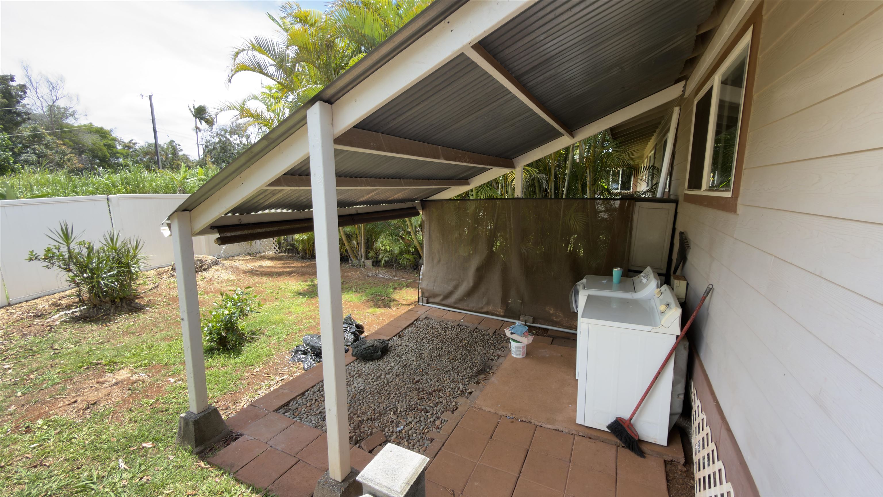 2615 Kaupakalua Road Haiku, HI 96708 - Photo 22 of 47 House 1 - Back House Laundry