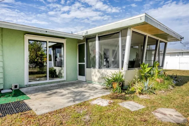 a house view with outdoor space