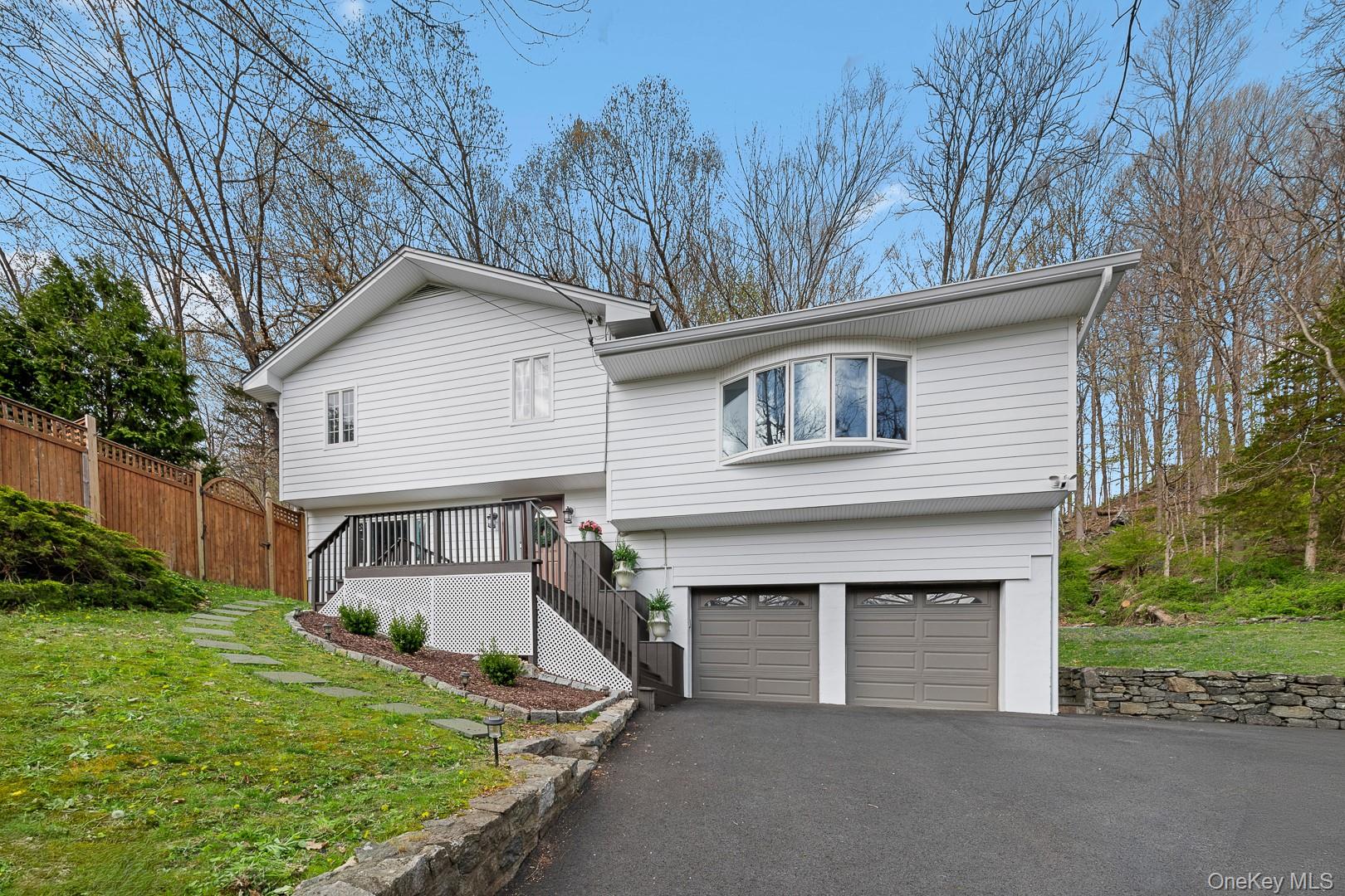 168 Pound Ridge Road Bedford, NY 10506 - Photo 2 of 22 Front of Home