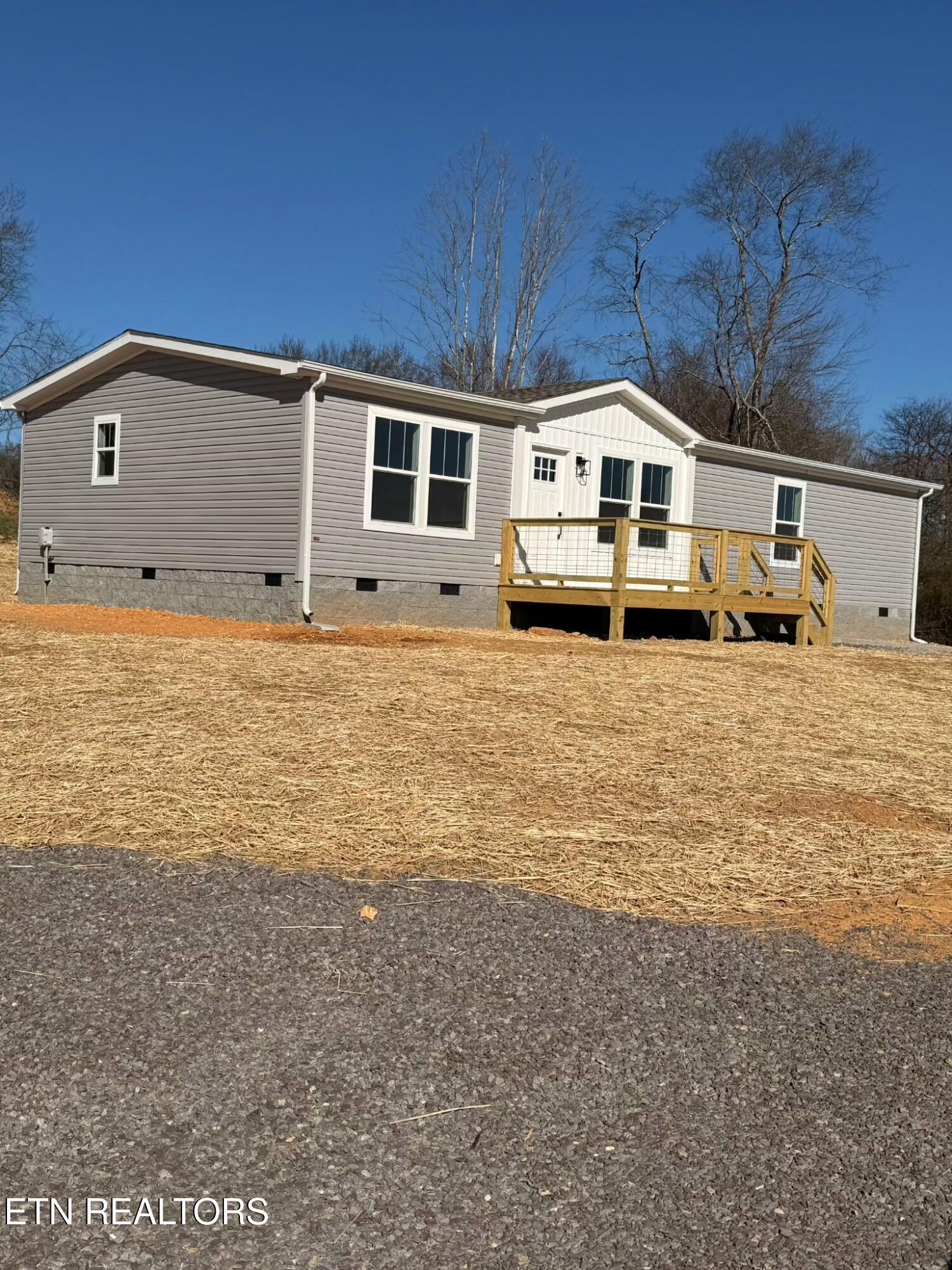 7924 Harmon Road Powell, TN 37849 - Photo 2 of 8 7924 Harmon _2