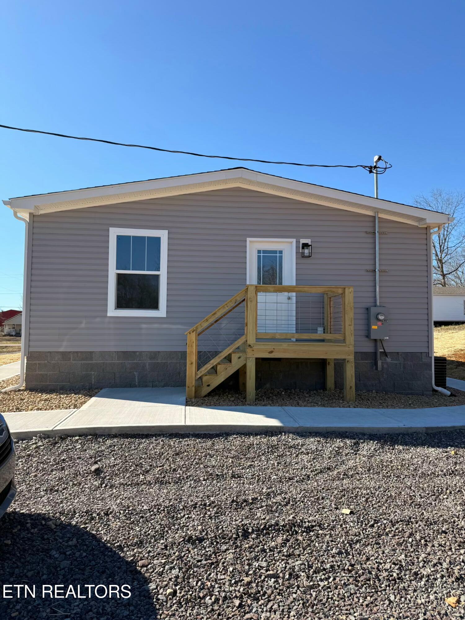 7924 Harmon Road Powell, TN 37849 - Photo 3 of 8 7924 Harmon _3