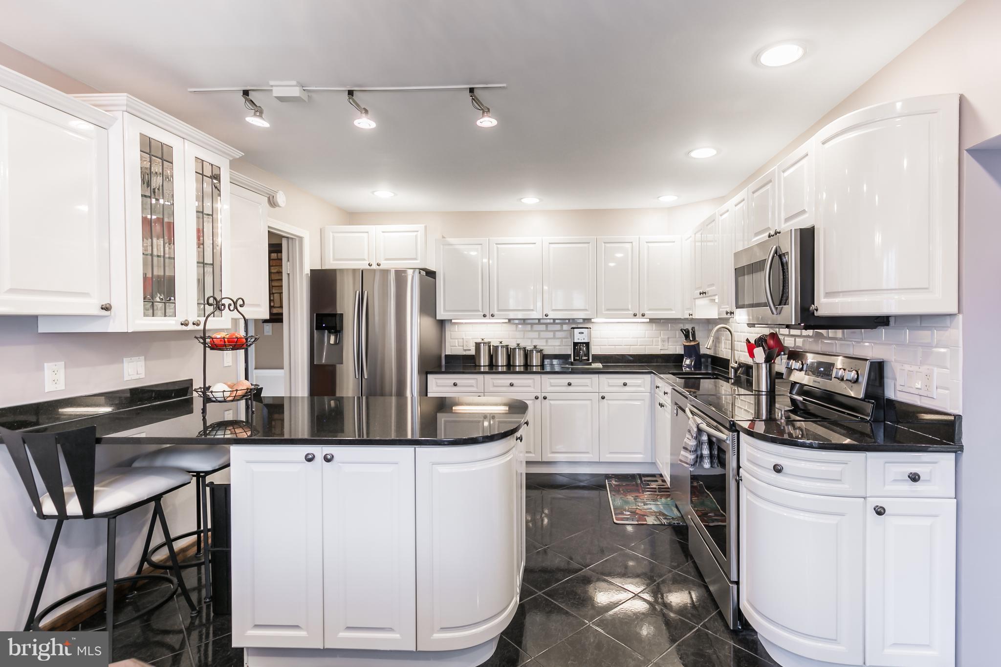 2353 Nashua Court Reston, VA 20191 - Photo 3 of 30 Kitchen