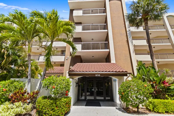 $2,800 | 955 Egret Circle, Unit 504, Delray Beach, FL 33444