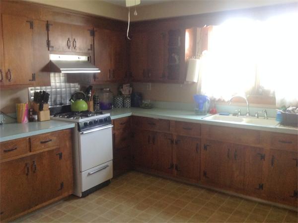 184 Middle Road Acushnet, MA 02743 - Photo 8 of 14 Gallery Image 8