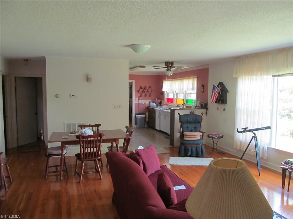 511 Riverhill Road Sparta, NC 28675 - Photo 11 of 16 Gallery Image 11