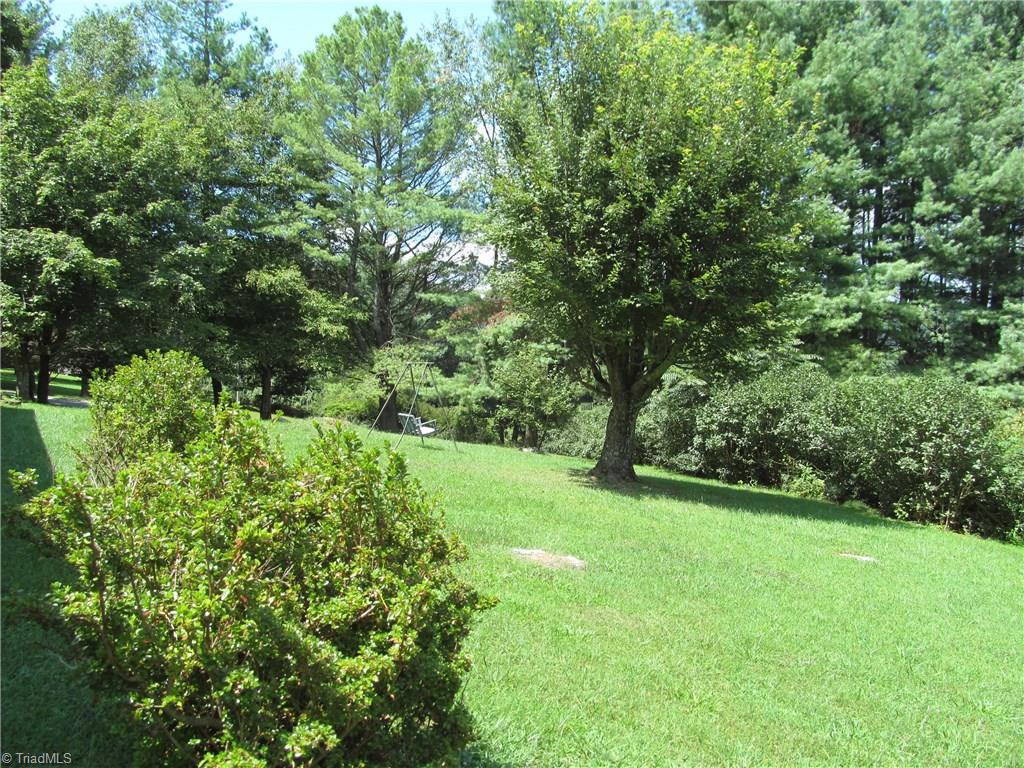511 Riverhill Road Sparta, NC 28675 - Photo 13 of 16 Gallery Image 13