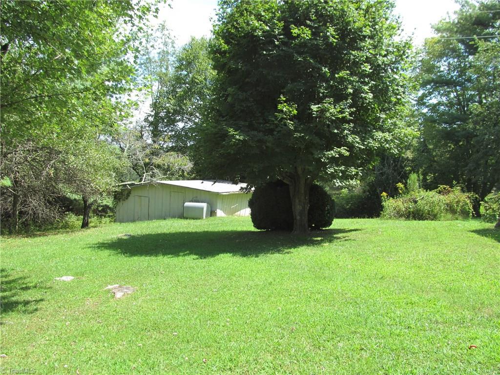 511 Riverhill Road Sparta, NC 28675 - Photo 14 of 16 Gallery Image 14