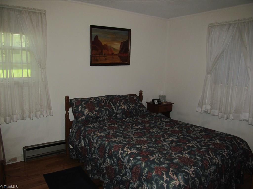 511 Riverhill Road Sparta, NC 28675 - Photo 3 of 16 Gallery Image 3