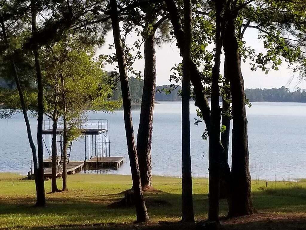 1647 A White Oak Road Lincolnton, GA 30817 - Photo 2 of 25 2