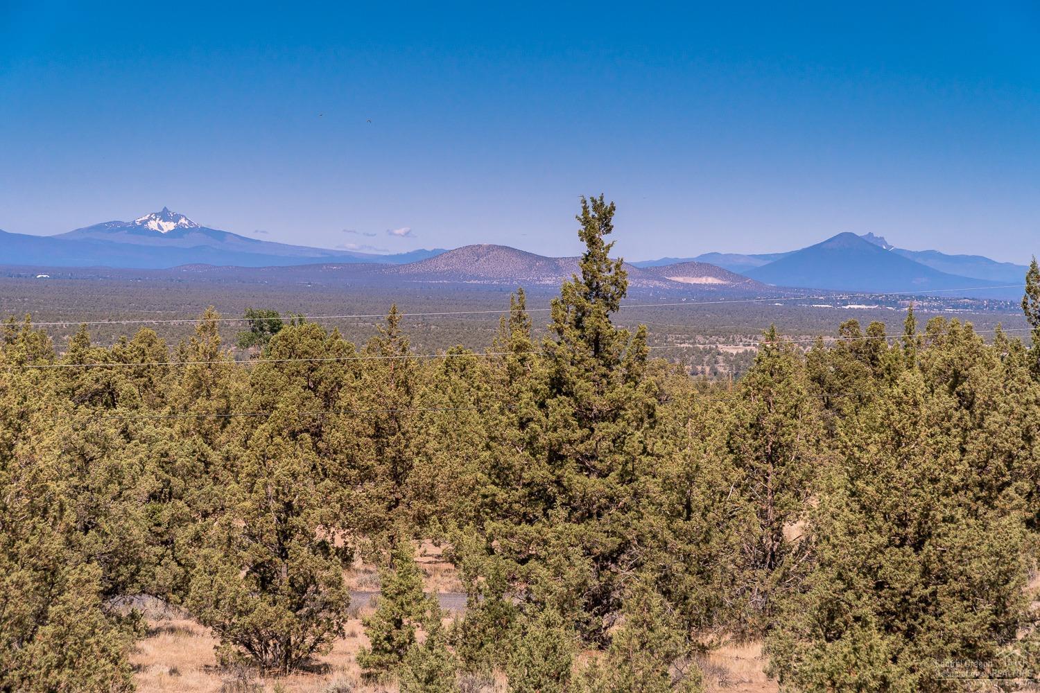13990 South Sego Lily Road Powell Butte, OR 97753 - Photo 21 of 24 Views in every direction.