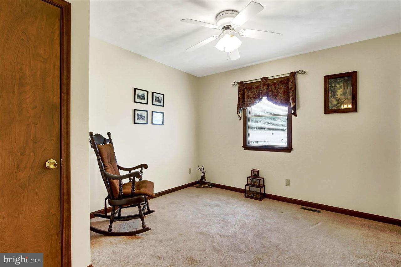 136 Mud College Road Littlestown, PA 17340 - Photo 16 of 26