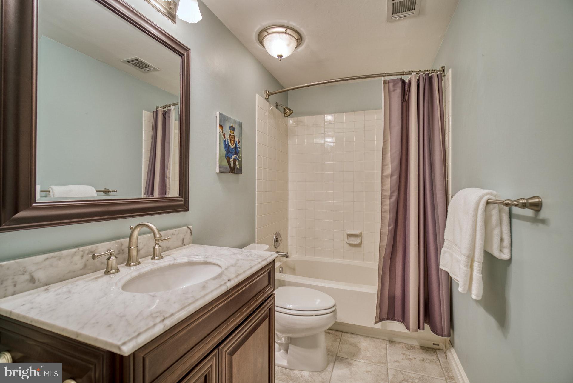 2708 Courthouse Oaks Road Vienna, VA 22181 - Photo 27 of 42 Gallery Image 27