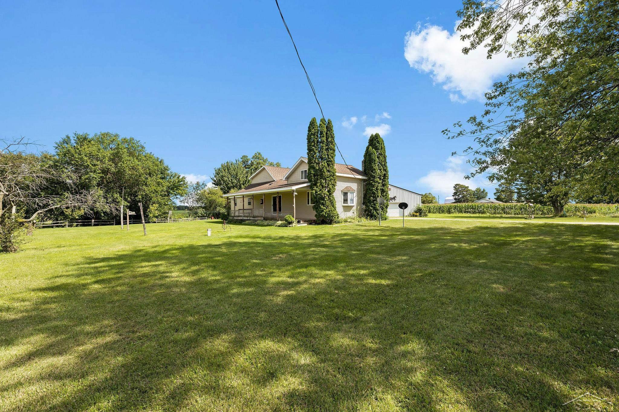 6498 North Mason Road Merrill, MI 48637 - Photo 2 of 37 50086542-1.JPG
