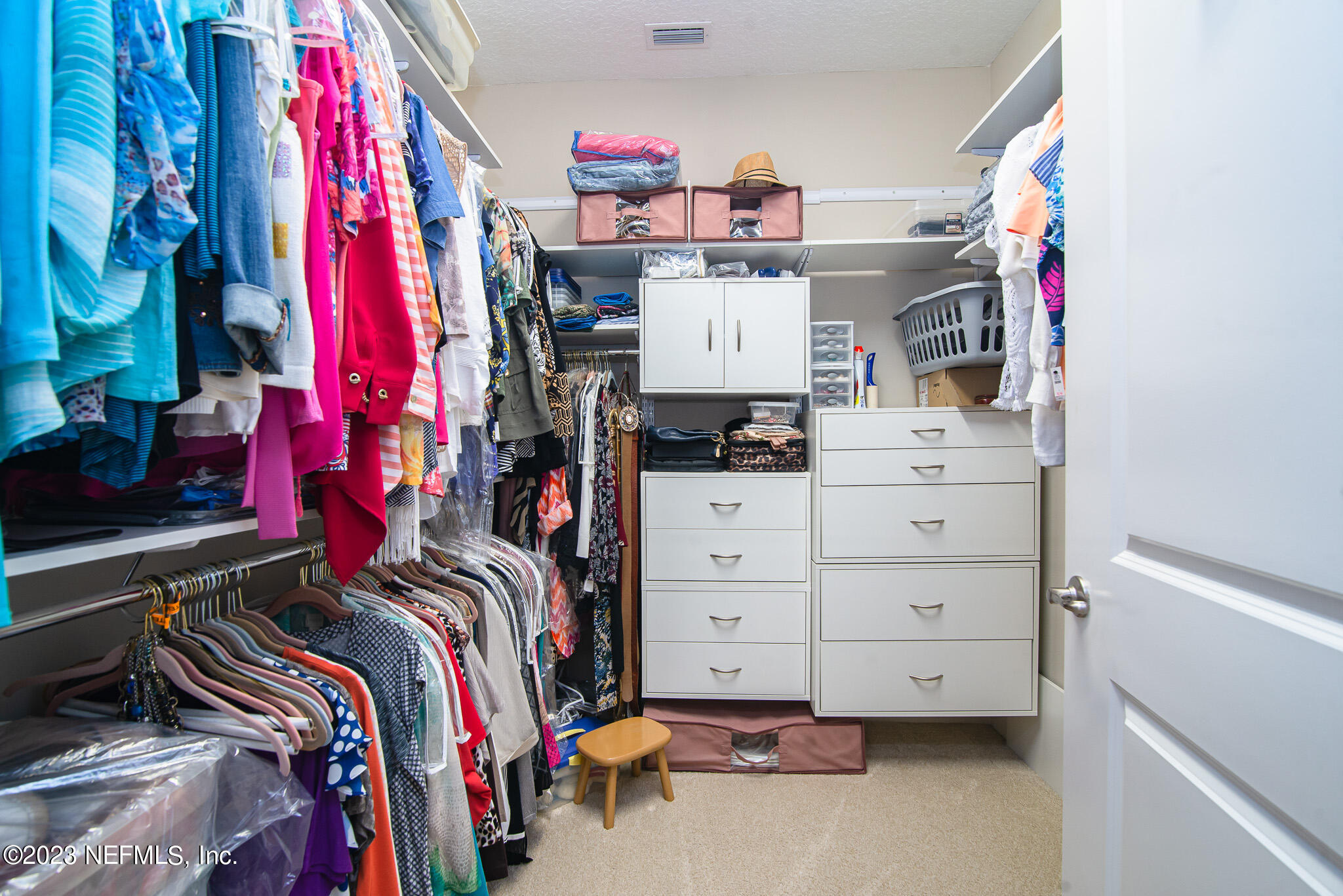 76 Oyster Bay Way Ponte Vedra, FL 32081 - Photo 20 of 28 a view of walk in closet with clothes