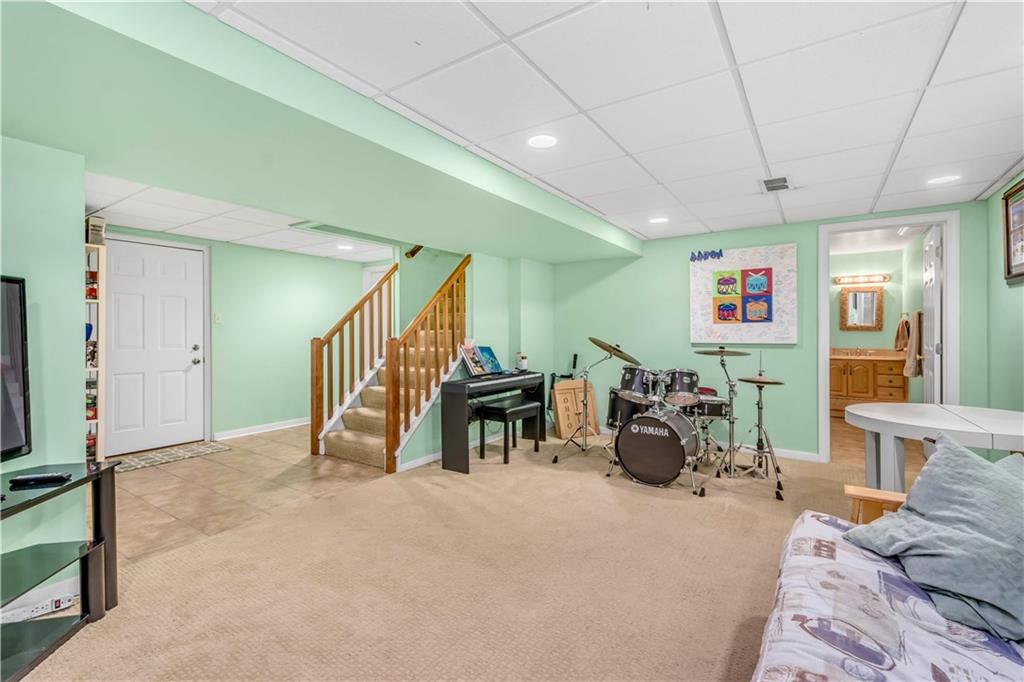 475 Miranda Road Pittsburgh, PA 15241 - Photo 22 of 25 Gallery Image 22
