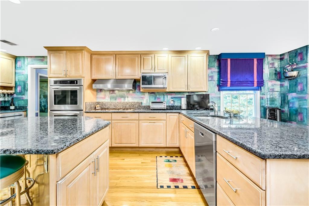 475 Miranda Road Pittsburgh, PA 15241 - Photo 4 of 25 Gallery Image 4