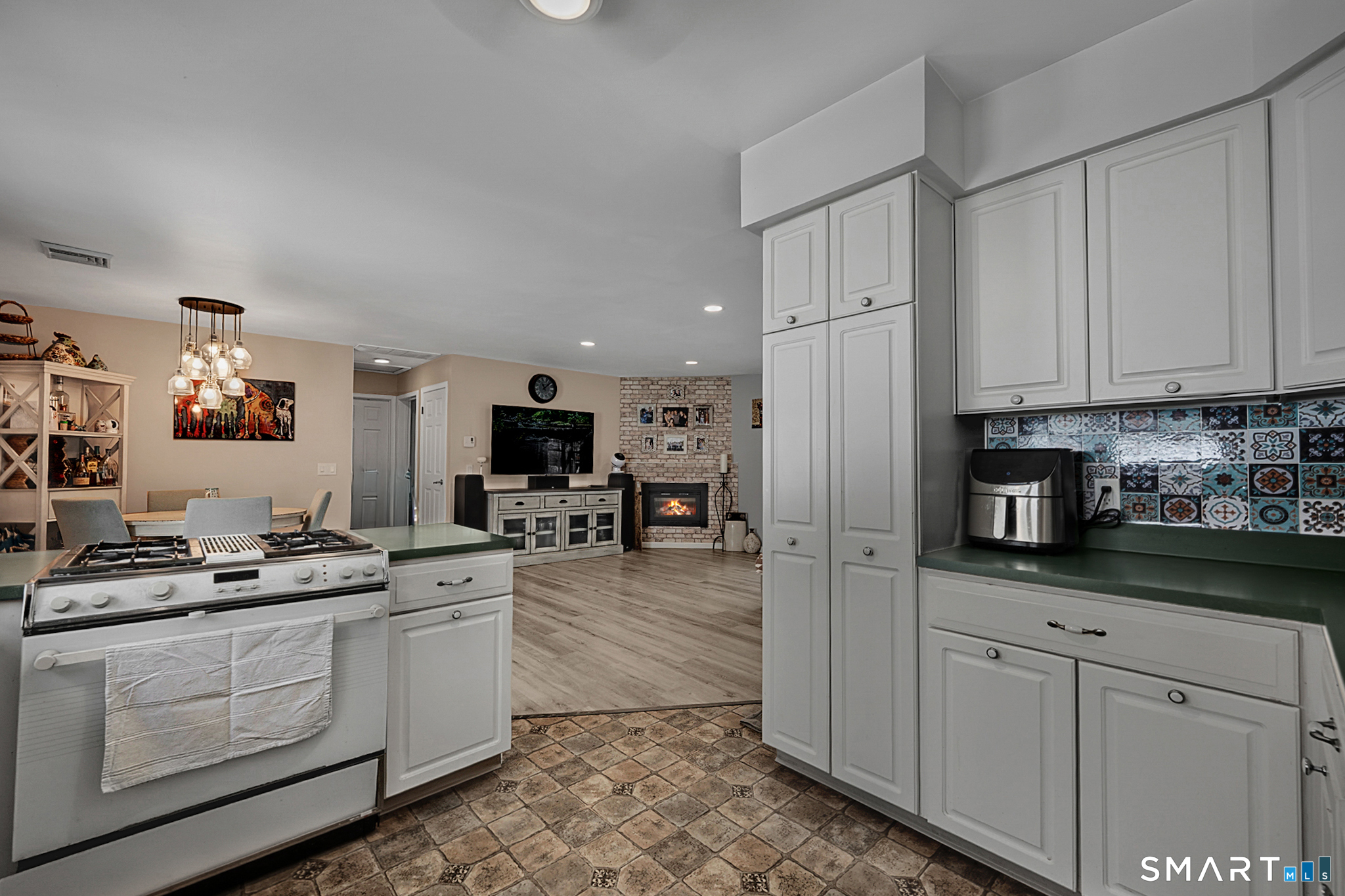 23 Keegan Road Plymouth, CT 06782 - Photo 6 of 25