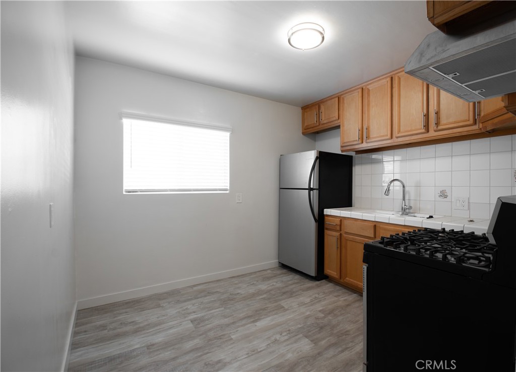 906 East Imperial Avenue El Segundo, CA 90245 - Photo 5 of 21