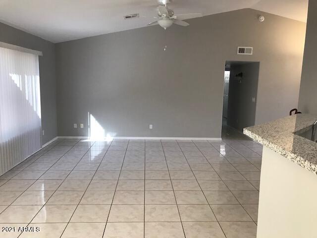 1457 East Carter Road Phoenix, AZ 85042 - Photo 6 of 11 IMG_7759
