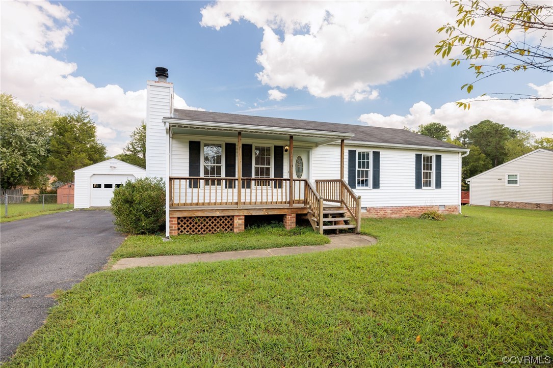 4841 Wilconna Road Chesterfield, VA 23832 - Photo 1 of 34 a view of a house with backyard porch and sitting area