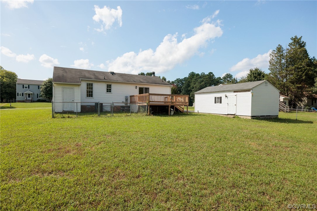 4841 Wilconna Road Chesterfield, VA 23832 - Photo 31 of 34 a house view with a garden space