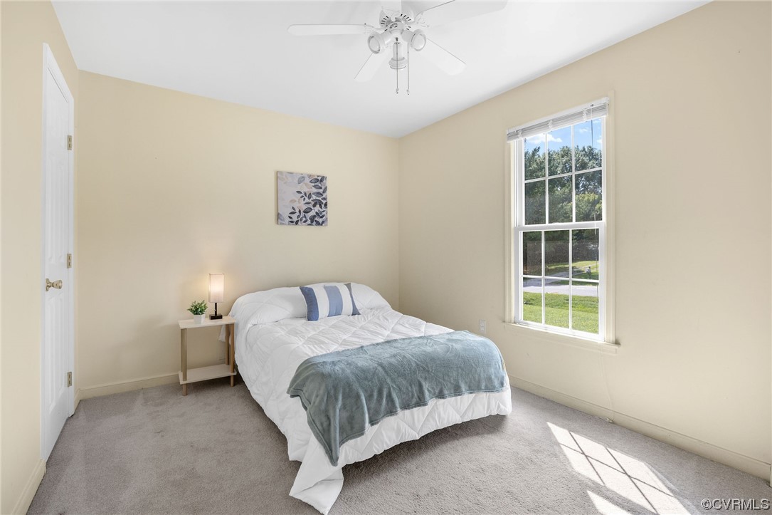 4841 Wilconna Road Chesterfield, VA 23832 - Photo 6 of 34 a bedroom with a bed and a window