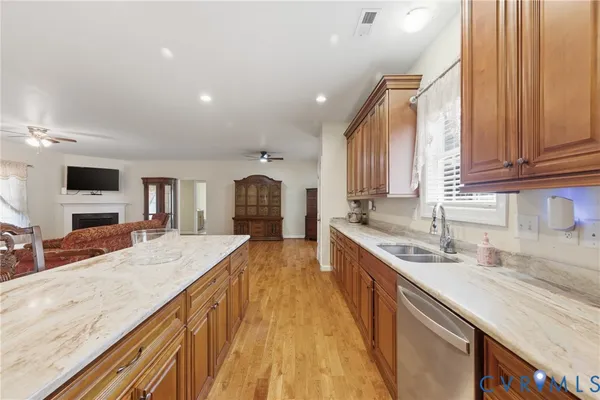 $619,900 | 403 Oaktree Road, Williamsburg, VA 23188