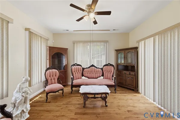 $619,900 | 403 Oaktree Road, Williamsburg, VA 23188