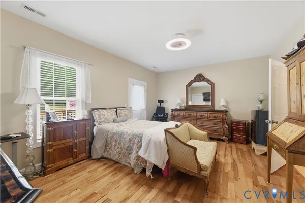 $619,900 | 403 Oaktree Road, Williamsburg, VA 23188