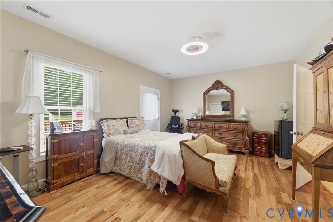 403 Oaktree Road Williamsburg, VA 23188 - Photo 18 of 32