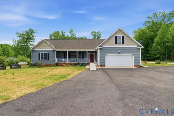 $619,900 | 403 Oaktree Road, Williamsburg, VA 23188