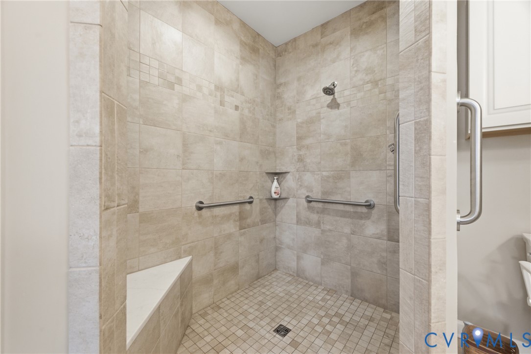 403 Oaktree Road Williamsburg, VA 23188 - Photo 23 of 32