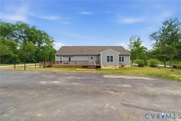 $619,900 | 403 Oaktree Road, Williamsburg, VA 23188