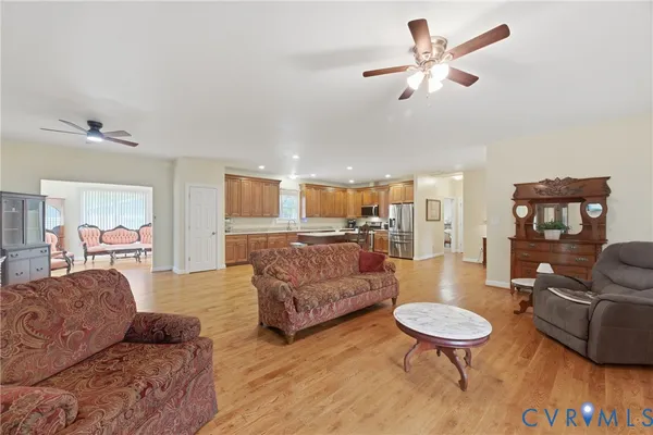 $619,900 | 403 Oaktree Road, Williamsburg, VA 23188