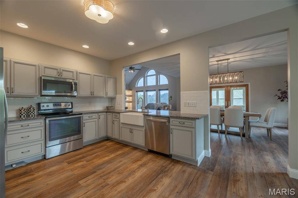 890 Silver Fox Ridge Drive Innsbrook, MO 63390 - Photo 18 of 42