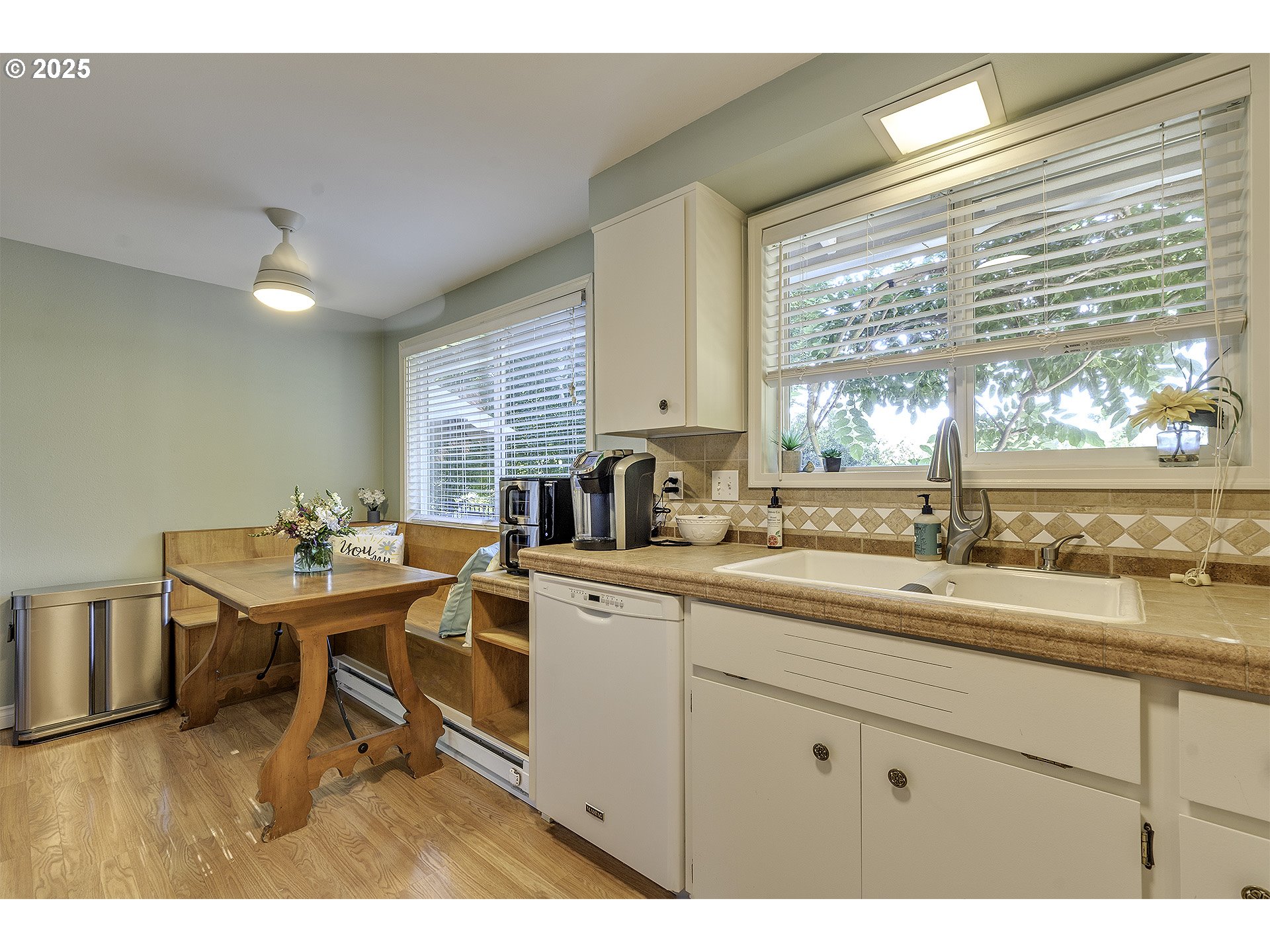 1104 Magnolia Way Forest Grove, OR 97116 - Photo 11 of 38