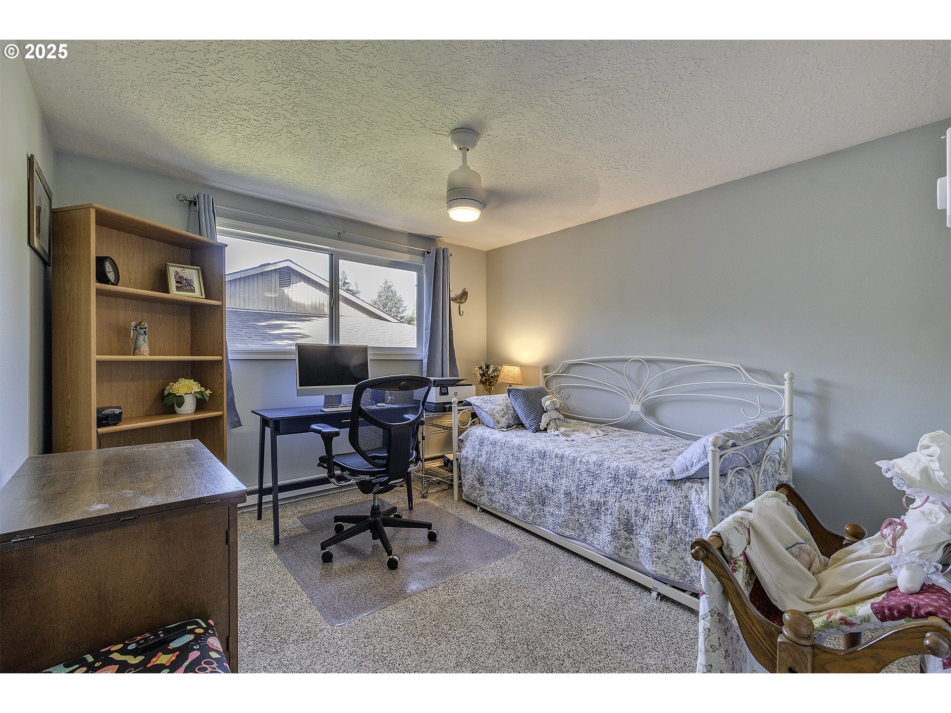 1104 Magnolia Way Forest Grove, OR 97116 - Photo 16 of 38