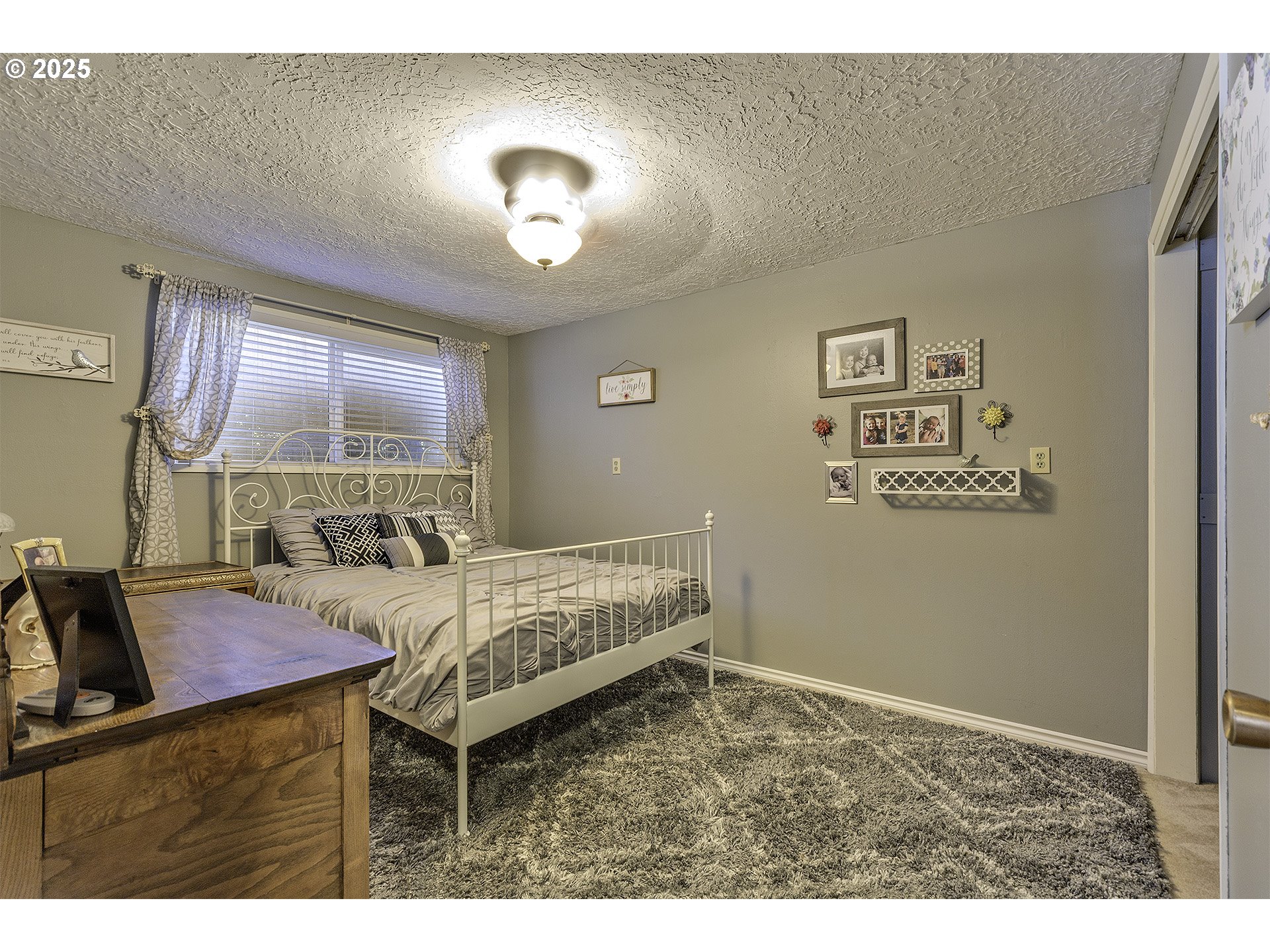 1104 Magnolia Way Forest Grove, OR 97116 - Photo 27 of 38