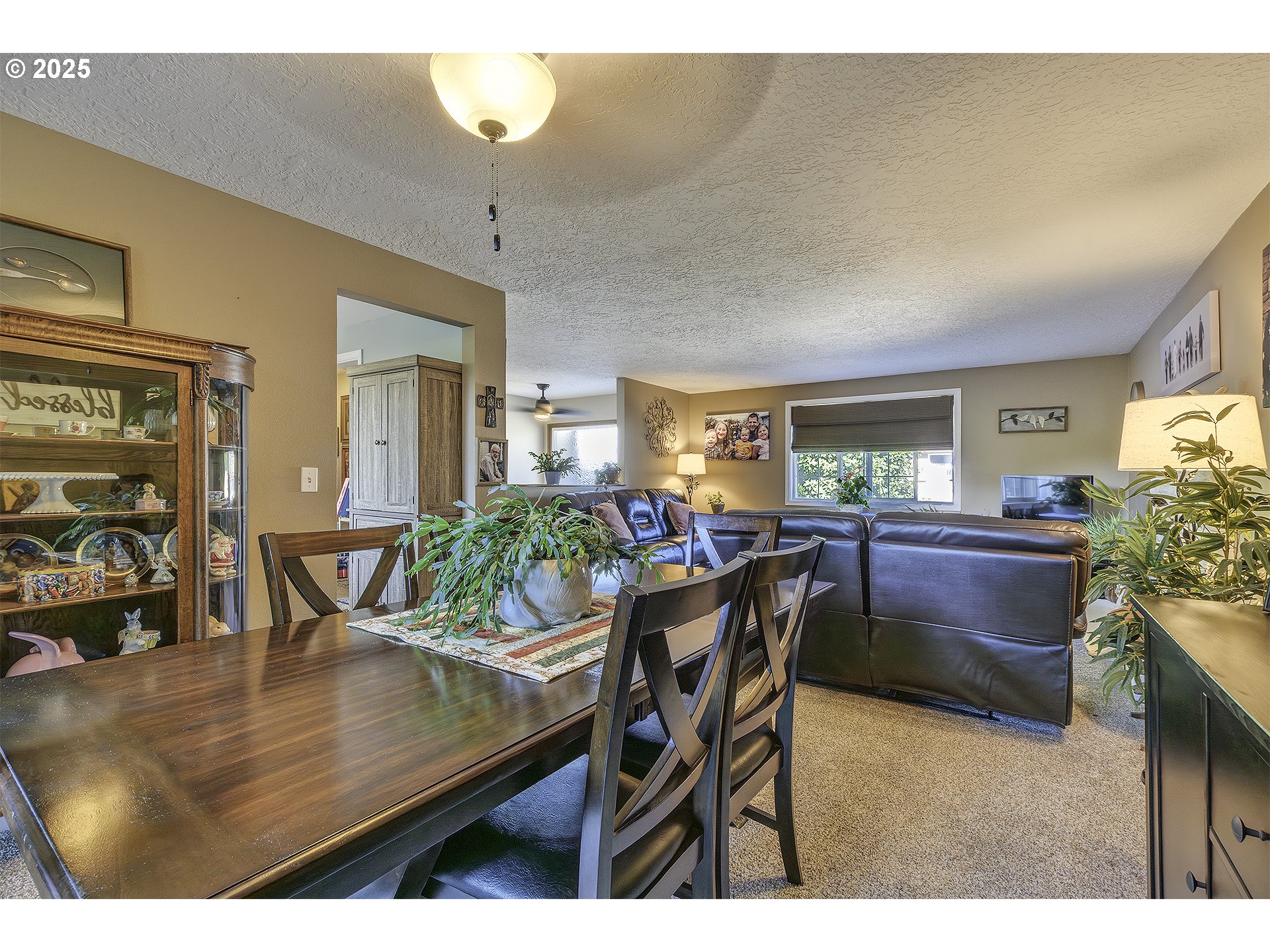 1104 Magnolia Way Forest Grove, OR 97116 - Photo 8 of 38